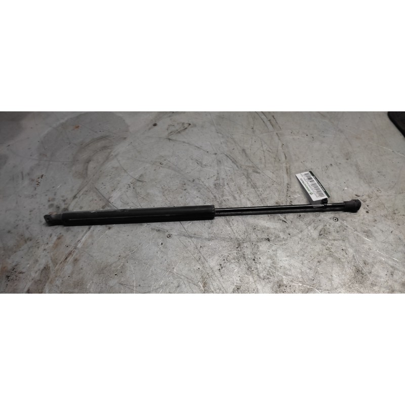 Recambio de amortiguadores maletero / porton para peugeot 207 urban referencia OEM IAM 9650780480 330N 2