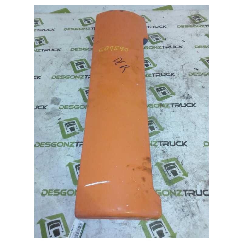 Recambio de deflector derecho para iveco eurotech cursor (mh) chasis  (190 e 35) larga distancia referencia OEM IAM 99431719 814 - Naranja