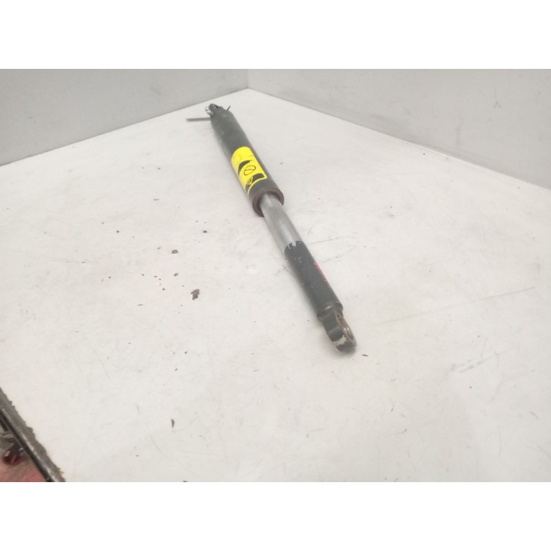 Recambio de brazo elevacion cabina para scania serie 4 (p/r 124 l) 11.7 diesel referencia OEM IAM 1517324 - Blanco 2