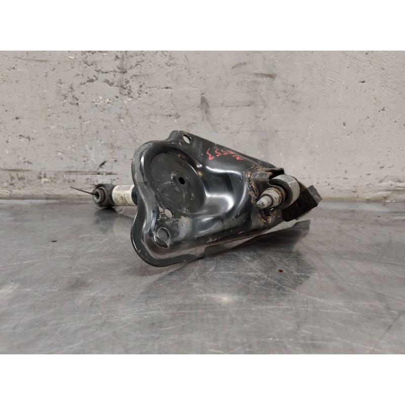 Recambio de amortiguador trasero izquierdo para peugeot partner tepee 1.6 bluehdi 100 referencia OEM IAM 9674213480  