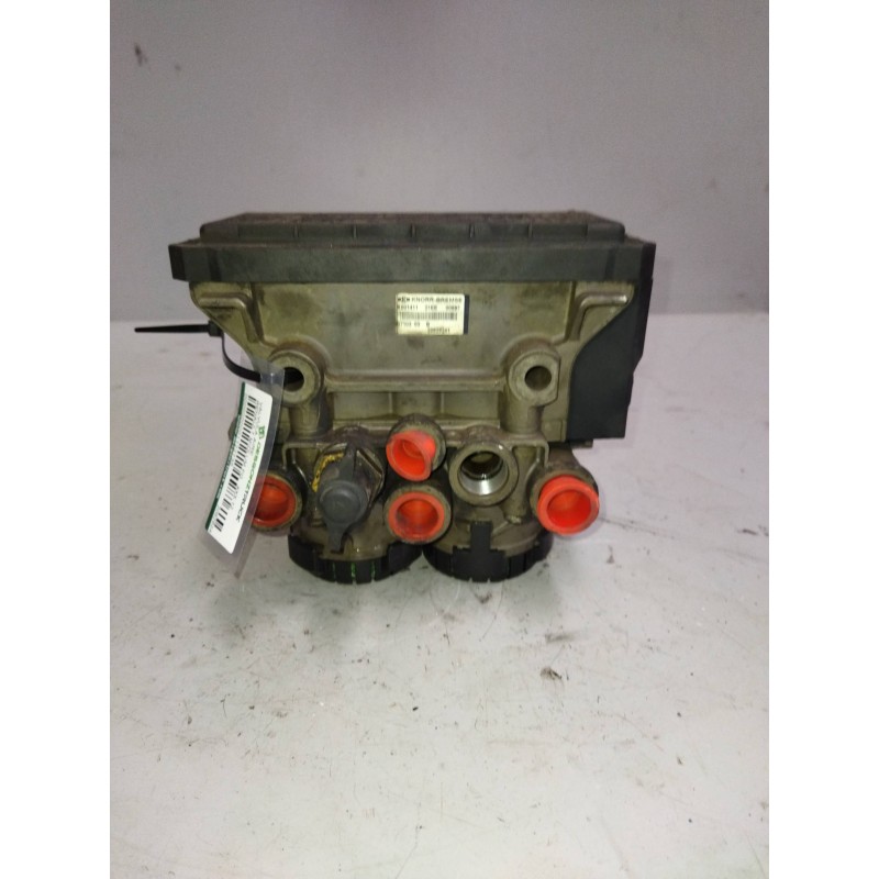Recambio de valvula aire para renault midlum fg 280.12 e5 cabina para dormir referencia OEM IAM 20828241 K001411 VALVULA EBS MOD - Blanco