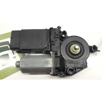Recambio de motor elevalunas delantero izquierdo para volkswagen golf iv berlina (1j1) básico referencia OEM IAM 05076220  