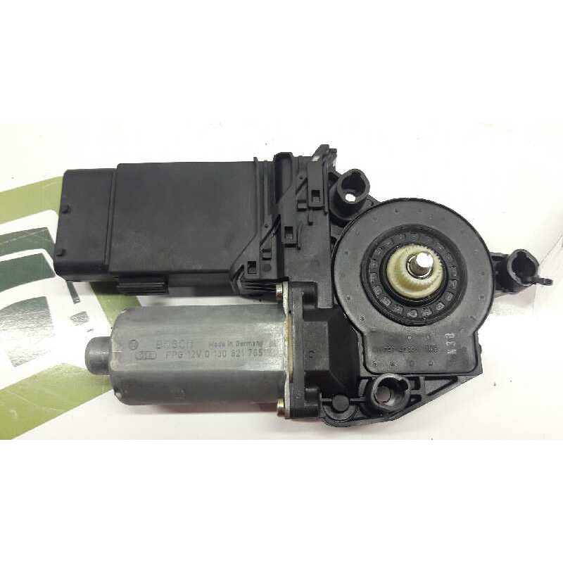 Recambio de motor elevalunas delantero izquierdo para volkswagen golf iv berlina (1j1) básico referencia OEM IAM 05076220 4