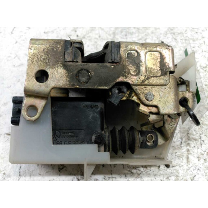 Recambio de cerradura puerta trasera izquierda para renault clio ii fase ii (b/cb0) alize referencia OEM IAM 3