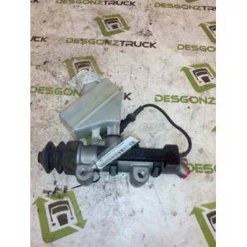 Recambio de bombin embrague para iveco eurotech cursor (mh) chasis  (190 e 35) larga distancia referencia OEM IAM 5728DE319B01  