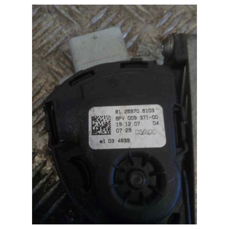 Recambio de pedal acelerador para man tgx 18.480 fg / 4x2 bl xl referencia OEM IAM 81259706103 2