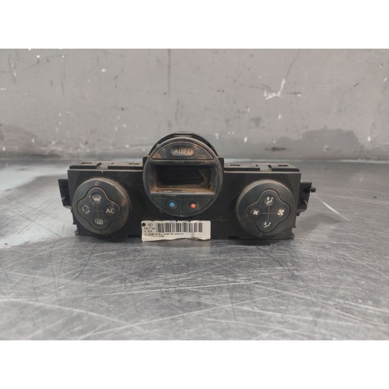 Recambio de mando calefaccion / aire acondicionado para renault megane ii coupe/cabrio authentique referencia OEM IAM 8200344840