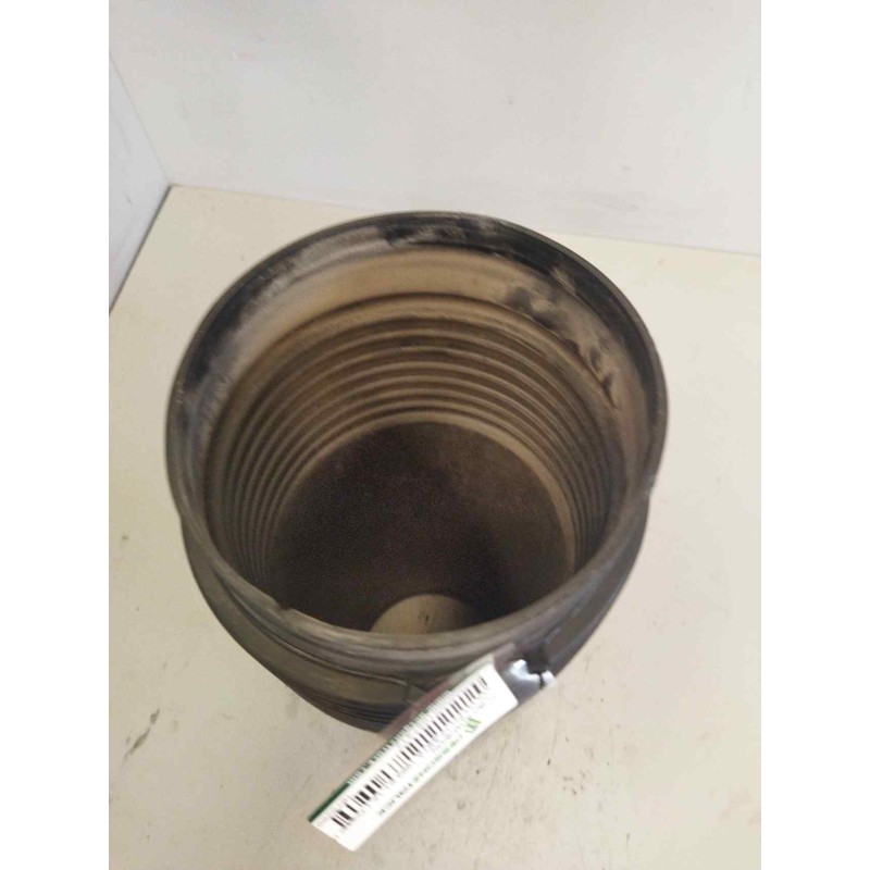 Recambio de tubo admision para volvo fh 12 asta 1993 e1 12.1 diesel (d12d420) referencia OEM IAM 1675269 - Blanco 2