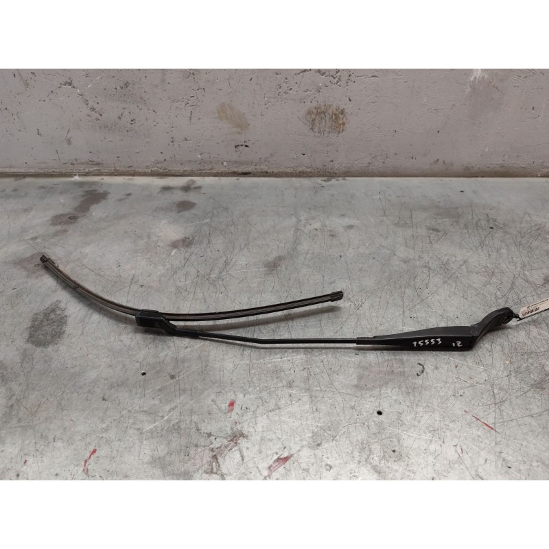 Recambio de brazo limpia delantero izquierdo para peugeot partner tepee 1.6 bluehdi 100 referencia OEM IAM   
