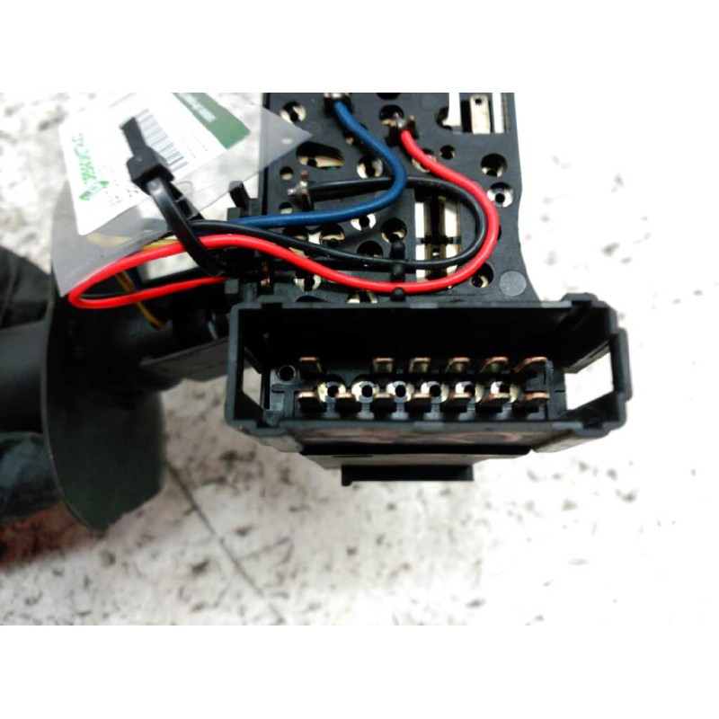 Recambio de mando luces para renault clio i phase iii 1.8 initiale paris referencia OEM IAM  VALEO 2