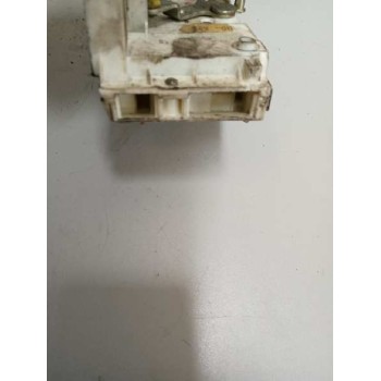 Recambio de cerradura puerta delantera derecha para iveco eurocargo 7.7 diesel referencia OEM IAM   