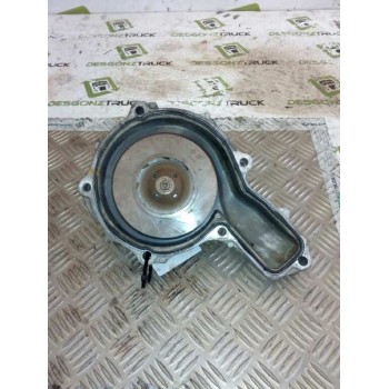 Recambio de bomba agua para renault premium route 2006 fas 4x2 larga distancia referencia OEM IAM 20744940  