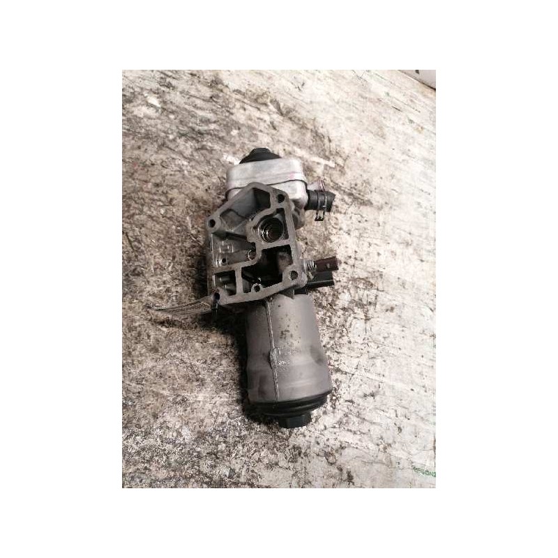 Recambio de soporte filtro aceite para seat leon (1p1) 1.9 tdi referencia OEM IAM 045115389G 6740273401 3