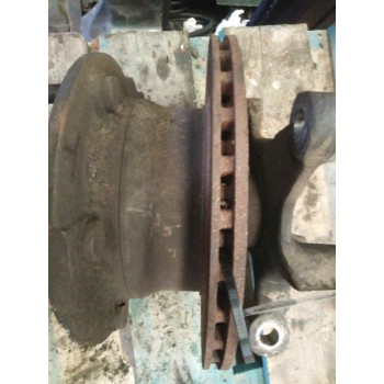 Recambio de buje delantero para mercedes-benz sprinter 02.00  caja cerrada 413 cdi (904.662) referencia OEM IAM 904334  