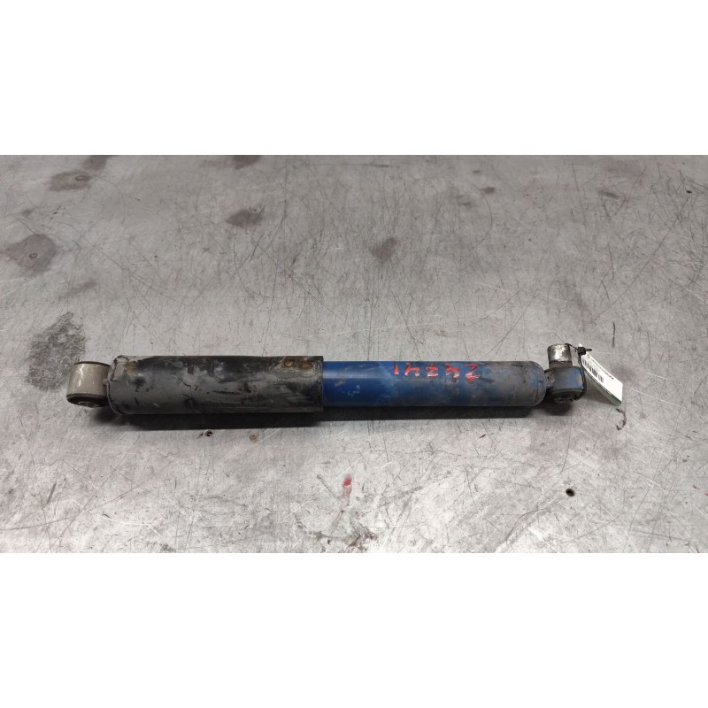 Recambio de amortiguador trasero para renault laguna (b56) 1.8 16v rt referencia OEM IAM   