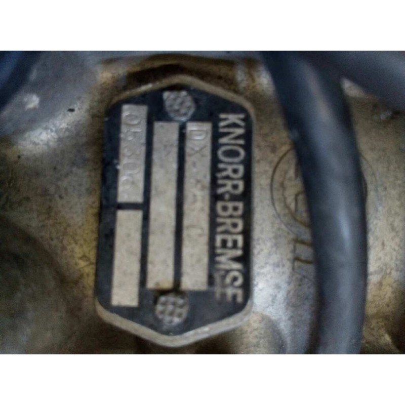Recambio de valvula aire para iveco eurocargo 05.03  fg 80 e larga distancia referencia OEM IAM DX65C 05306 VALVULA TRANSMISSOR - Blanco 2