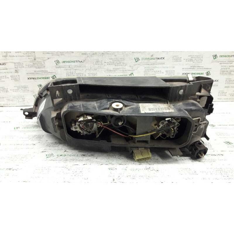 Recambio de faro derecho para citroën xantia berlina 1.6 sx referencia OEM IAM 88205034 2