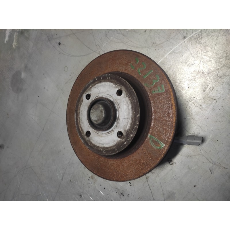 Recambio de buje trasero derecho para peugeot 308 sw confort referencia OEM IAM  CON DISCO - Gris 2