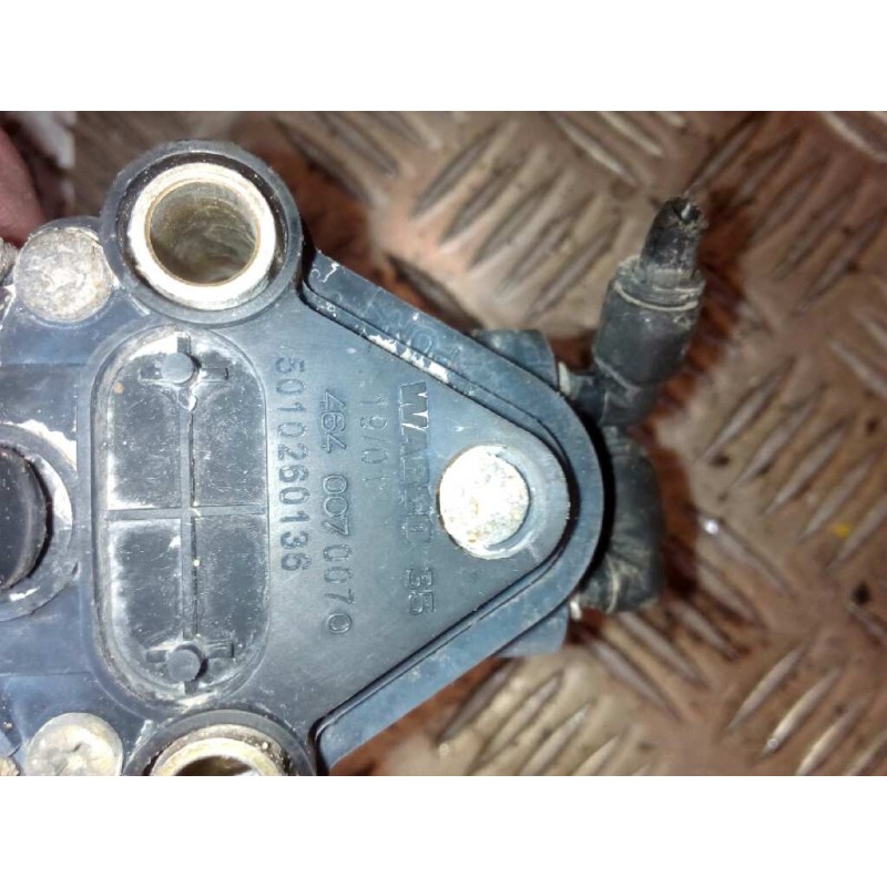 Recambio de valvula aire para renault hr 420.18/26 premium 01  fsa 4x2 420.18 larga distancia referencia OEM IAM 5010260135 4640 - Blanco 2