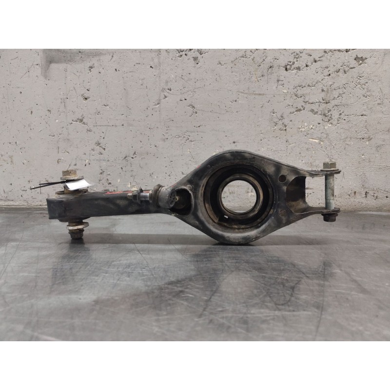 Recambio de brazo suspension inferior trasero derecho para hyundai i30 (gd) 1.6 crdi referencia OEM IAM   