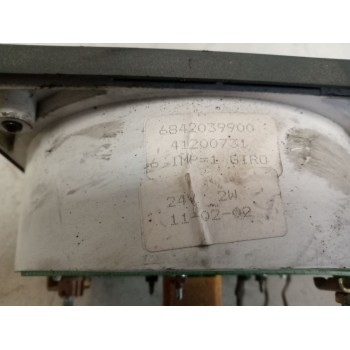 Recambio de cuadro instrumentos para iveco eurocargo referencia OEM IAM 41200731  6842039900