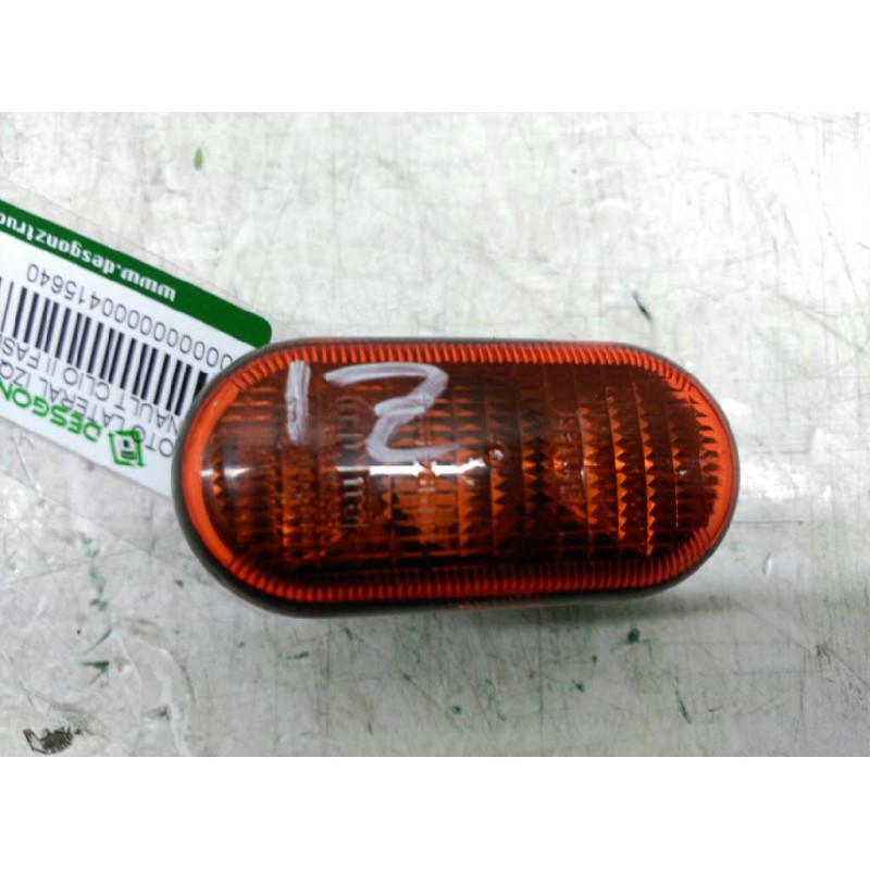 Recambio de piloto lateral izquierdo para renault clio ii fase i (b/cbo) 1.9 d referencia OEM IAM 7700822136  