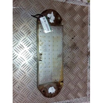 Recambio de enfriador aceite motor para renault premium route 2006 fas 4x2 larga distancia referencia OEM IAM 8170816  
