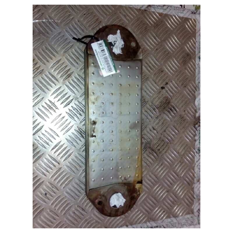 Recambio de enfriador aceite motor para renault premium route 2006 fas 4x2 larga distancia referencia OEM IAM 8170816  