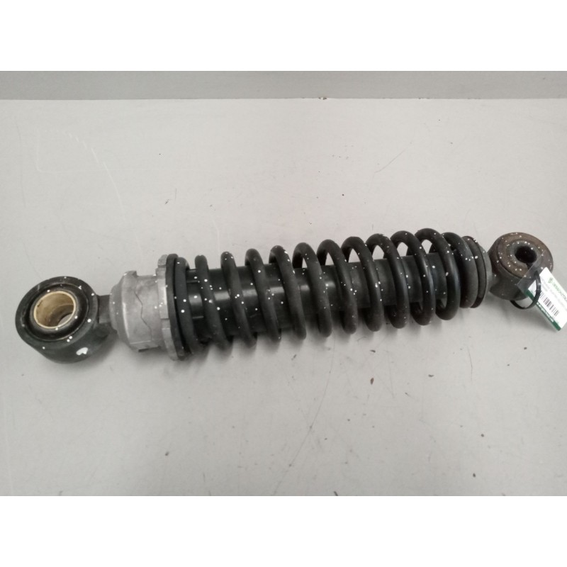 Recambio de amortiguador delantero izquierdo cabina para iveco trakker 7.8 diesel referencia OEM IAM 504115380  301700000968