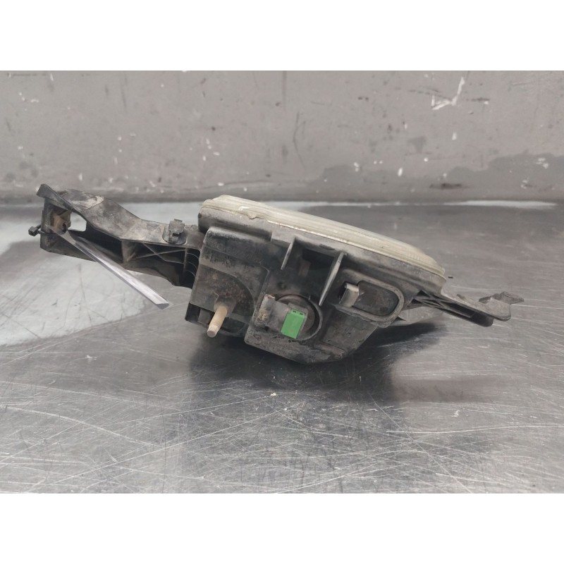 Recambio de faro antiniebla izquierdo para peugeot 407 st sport pack referencia OEM IAM - Negro 3