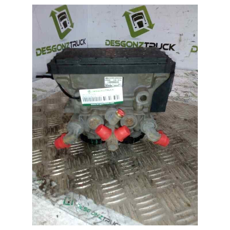 Recambio de valvula aire para scania serie p/g/r (l-clase) fsa g440 (4x2) corto cg 14 referencia OEM IAM 1857013 K000088 VALVULA - Blanco
