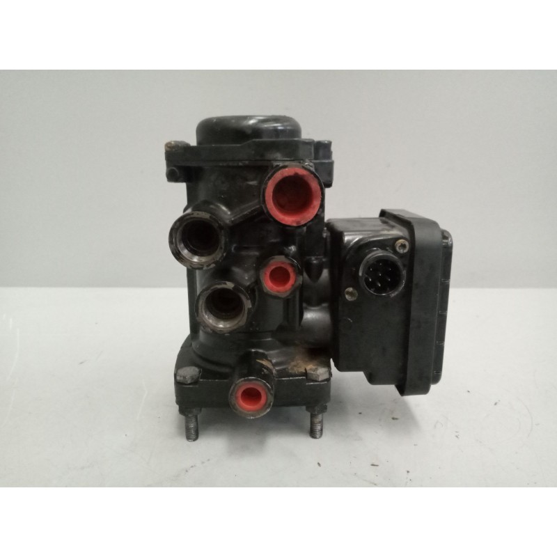 Recambio de valvula aire para man tgx 18.480 12.4 diesel referencia OEM IAM 81523016213  K020623 - Blanco 7