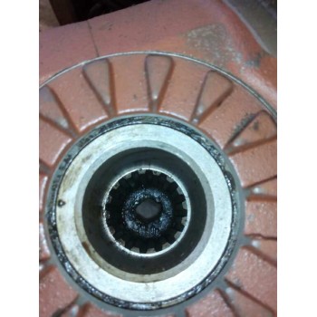 Recambio de grupo para nissan trucks l80.09 l80.14 referencia OEM IAM GD320 5000037781 RATIO= 34X9