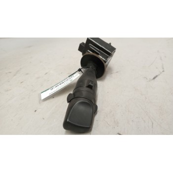Recambio de mando velocidad de crucero para renault magnum ab diesel referencia OEM IAM 7420808188  