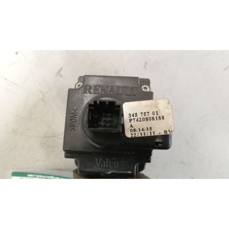 Recambio de mando velocidad de crucero para renault magnum ab diesel referencia OEM IAM 7420808188 - Blanco 3