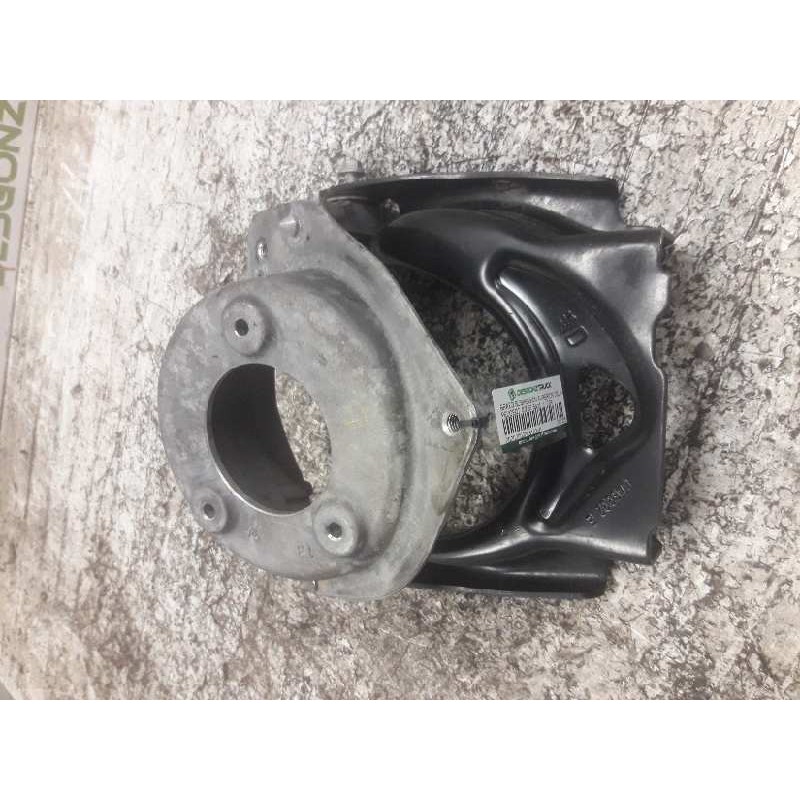 Recambio de brazo suspension superior delantero derecho para peugeot 407 st sport referencia OEM IAM D47035 05285M13 2
