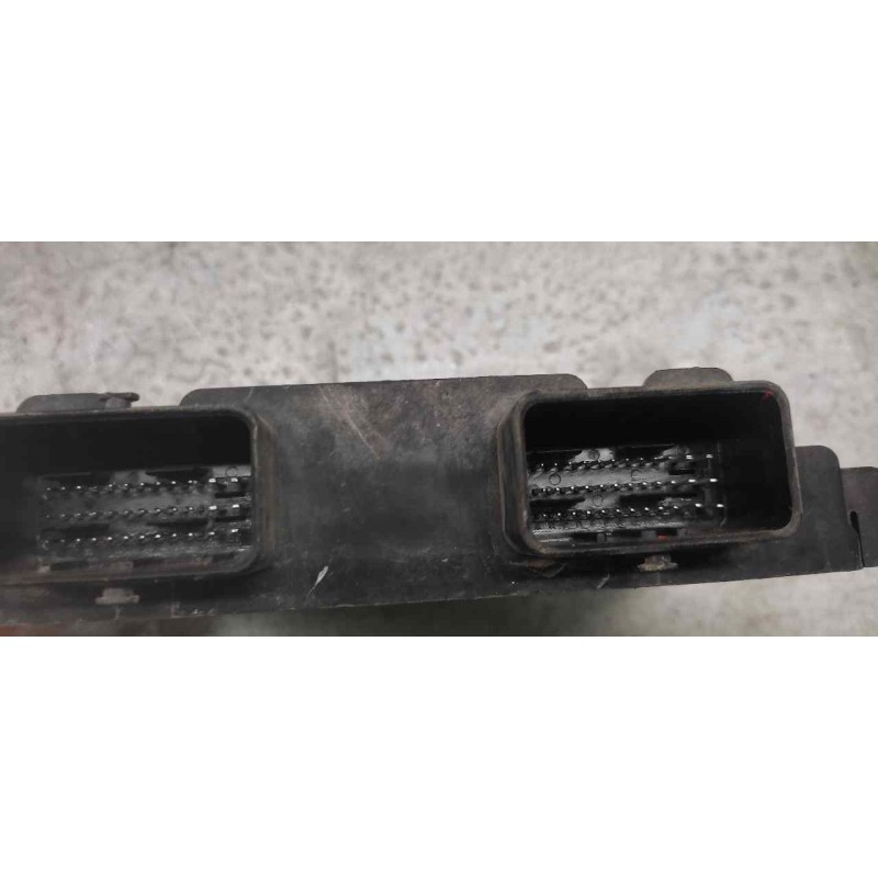 Recambio de centralita motor uce para peugeot 206 berlina xr referencia OEM IAM 9641390180 9646672880 2