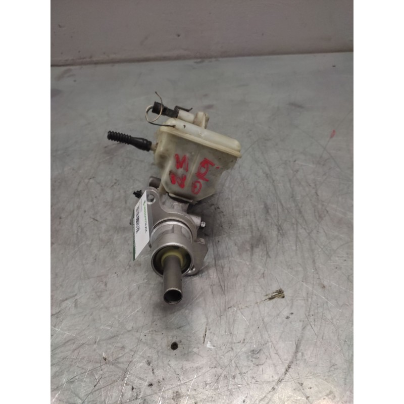Recambio de bomba freno para opel vivaro 1.9 cdti cat (f9q-760 / l08) referencia OEM IAM 32067008C - Blanco 2