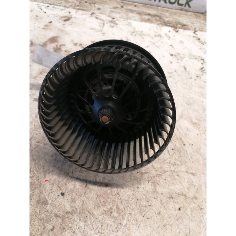 Recambio de ventilador calefaccion para ford focus lim. (cb4) titanium referencia OEM IAM 3M5H18456AD 2 PINS - Blanco 2