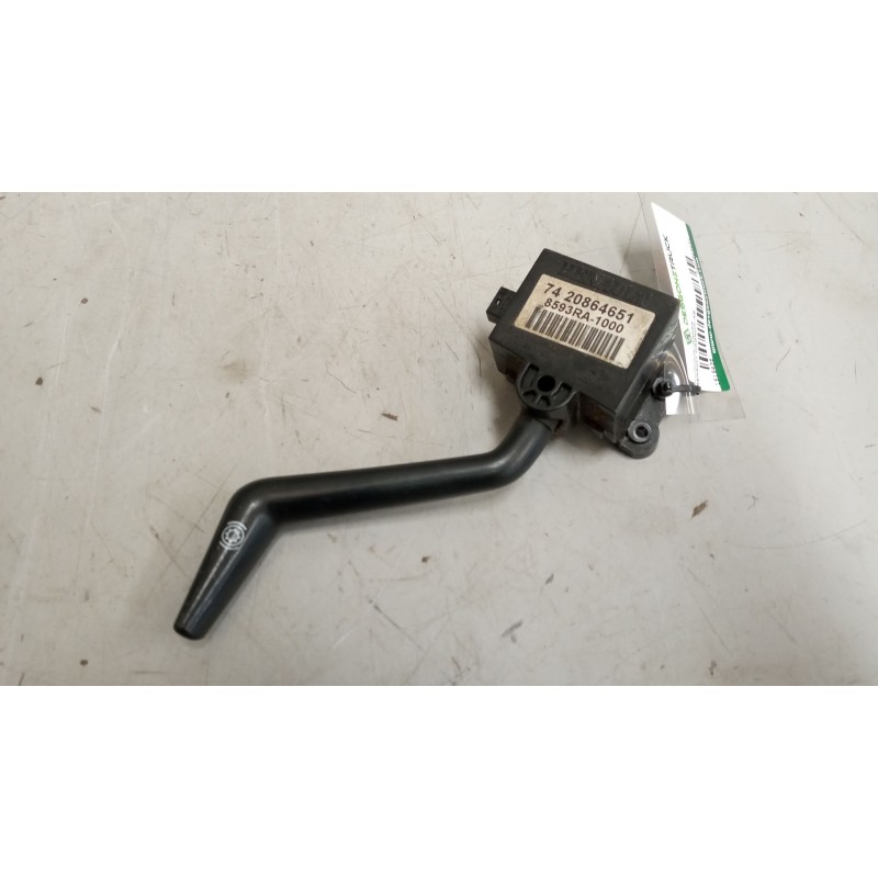 Recambio de mando intarder para renault magnum ab diesel referencia OEM IAM 7420864651  