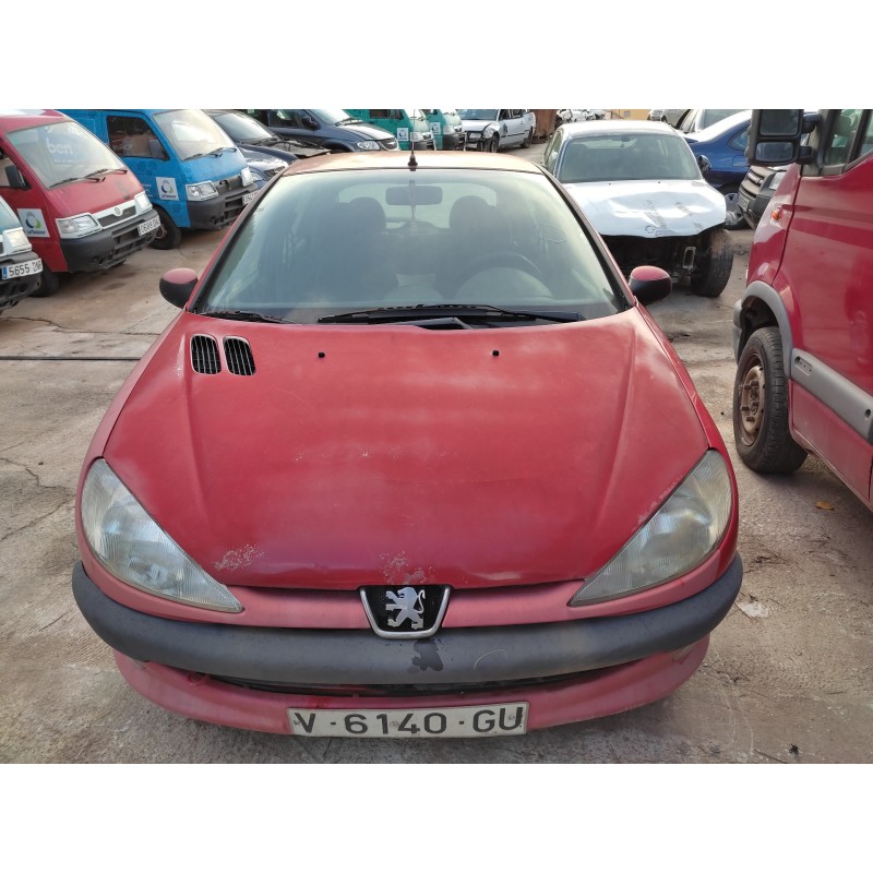PEUGEOT 206 BERLINA