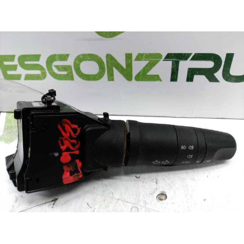 Recambio de mando intermitentes para nissan x-trail (t30) comfort referencia OEM IAM 2