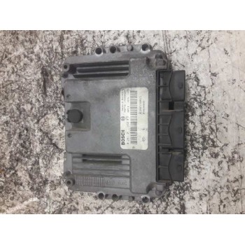 Recambio de centralita motor uce para renault scenic ii authentique referencia OEM IAM 0281011390 8200310863 8200349846