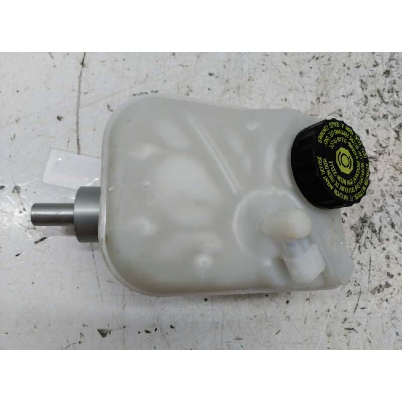 Recambio de bomba freno para peugeot partner (s2) combiespace referencia OEM IAM 21028799 - Blanco 4