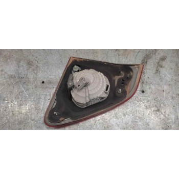 Recambio de piloto trasero derecho interior para toyota corolla (e15) high referencia OEM IAM   