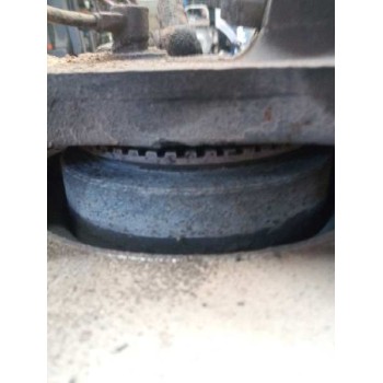 Recambio de mangueta delantera izquierda para iveco daily combi referencia OEM IAM 500350156  