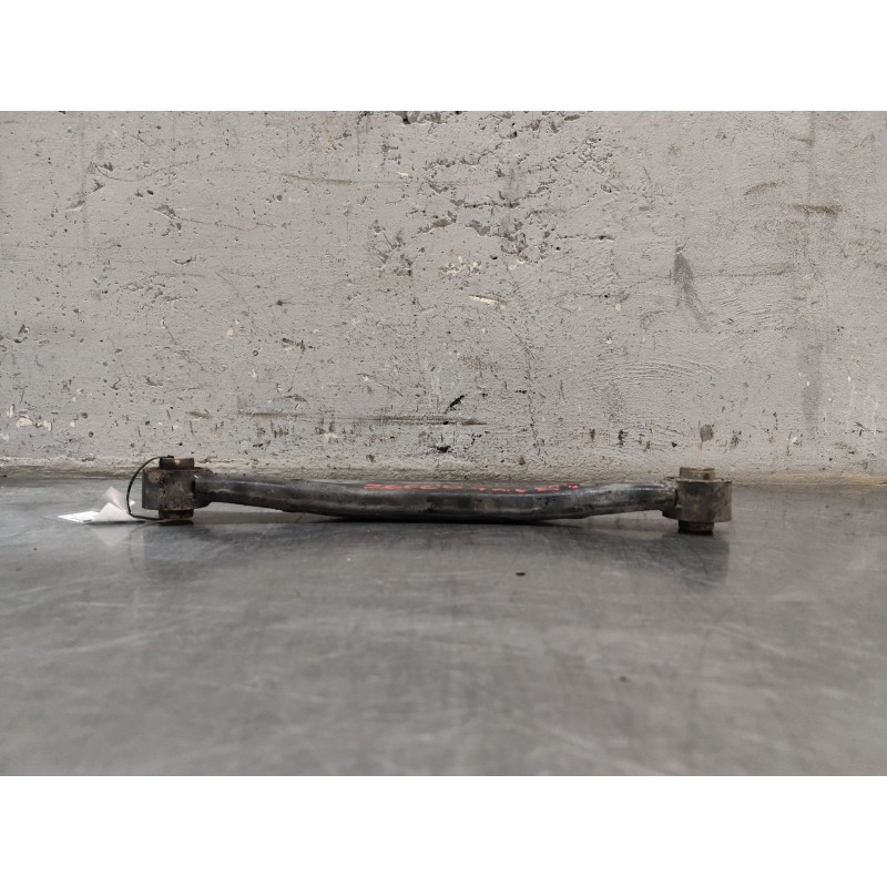 Recambio de brazo suspension superior trasero derecho para hyundai i30 (gd) 1.6 crdi referencia OEM IAM 2