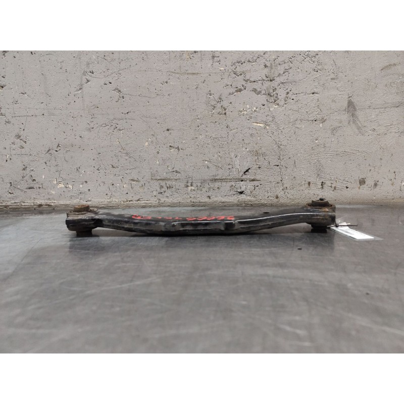 Recambio de brazo suspension superior trasero derecho para hyundai i30 (gd) 1.6 crdi referencia OEM IAM 3