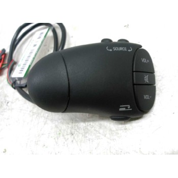 Recambio de mando radio para renault clio ii fase i (b/cbo) 1.9 d referencia OEM IAM 7700432859D  