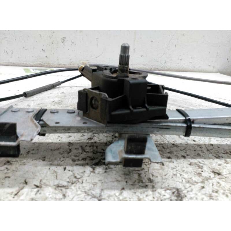 Recambio de elevalunas delantero derecho para peugeot partner (s2) combiespace referencia OEM IAM  MANUAL - Blanco 6